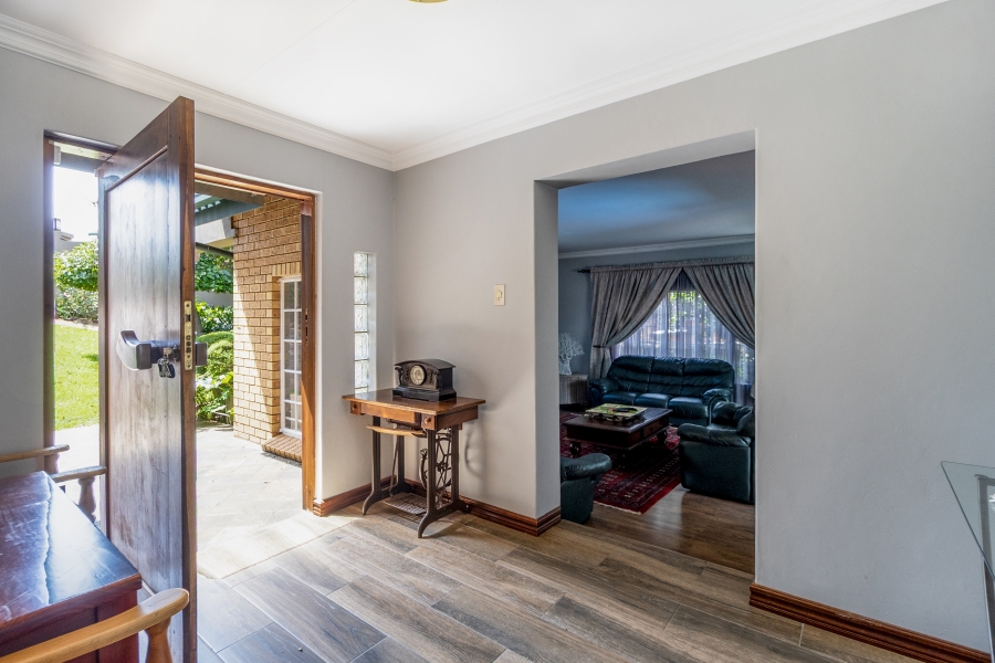 4 Bedroom Property for Sale in Moreleta Park Gauteng