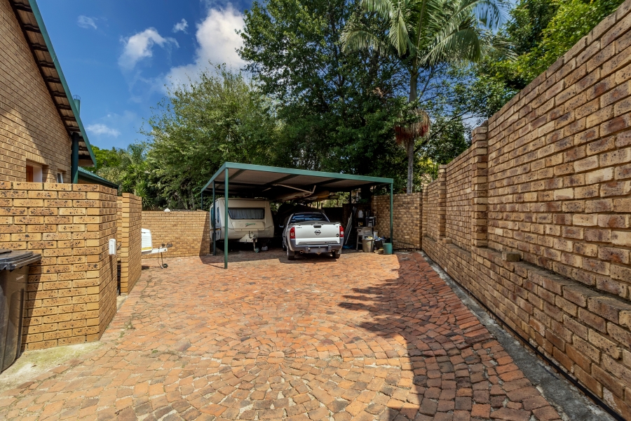 4 Bedroom Property for Sale in Moreleta Park Gauteng