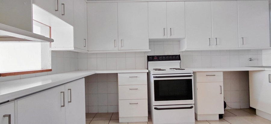 2 Bedroom Property for Sale in Dayanglen Gauteng