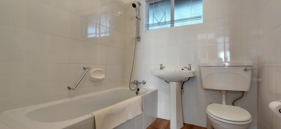 2 Bedroom Property for Sale in Dayanglen Gauteng