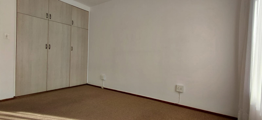 2 Bedroom Property for Sale in Dayanglen Gauteng