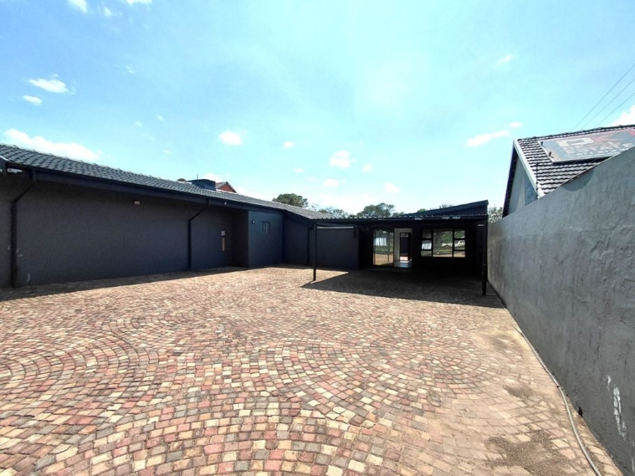 Commercial Property for Sale in Parkdene Gauteng