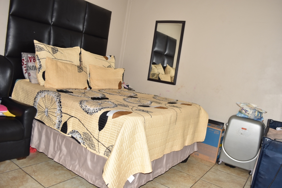 2 Bedroom Property for Sale in Pretoria Central Gauteng