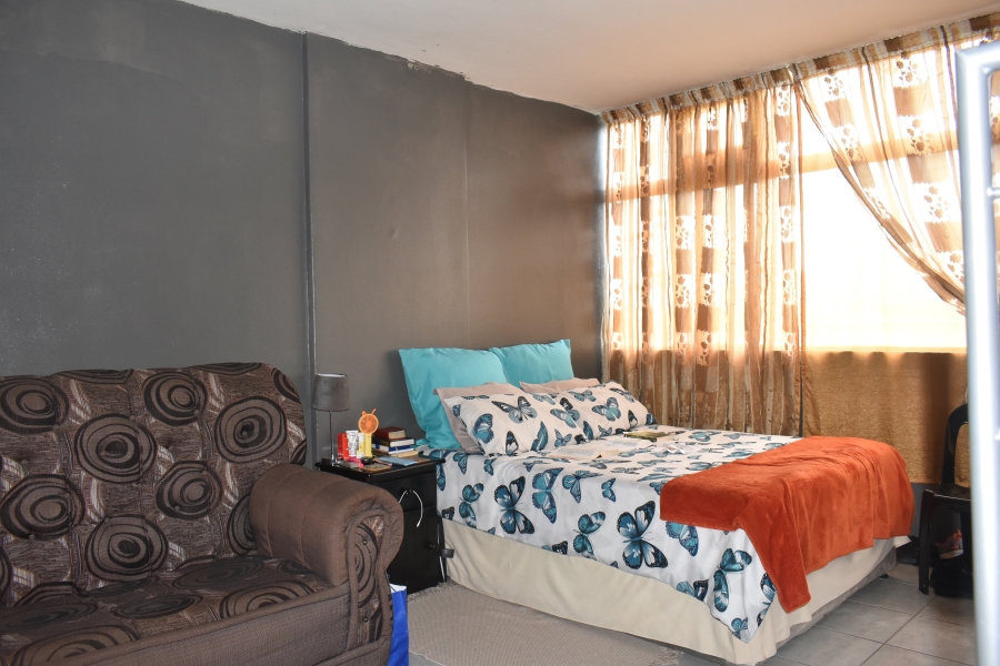 1 Bedroom Property for Sale in Sunnyside Gauteng