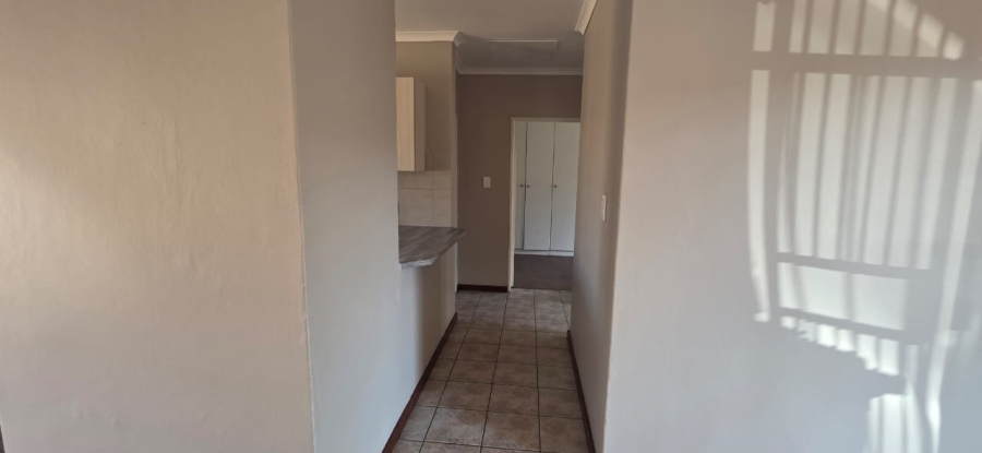 2 Bedroom Property for Sale in Sinoville Gauteng