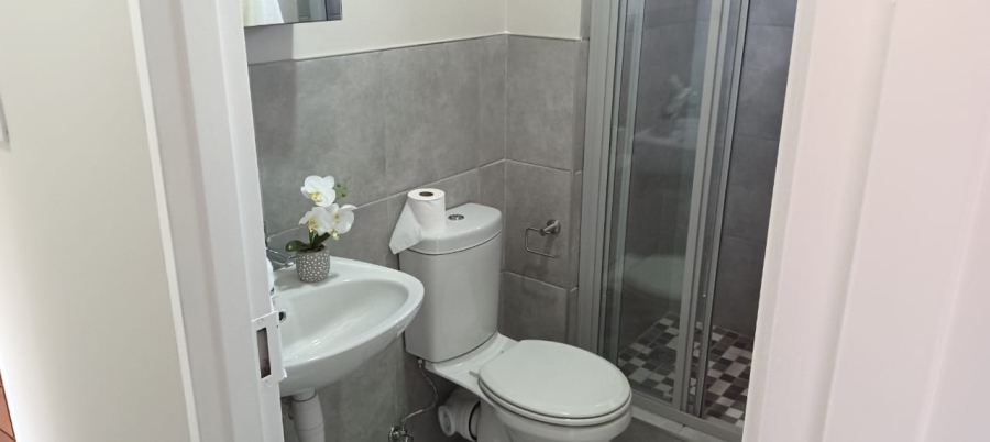 To Let 2 Bedroom Property for Rent in Sinoville Gauteng