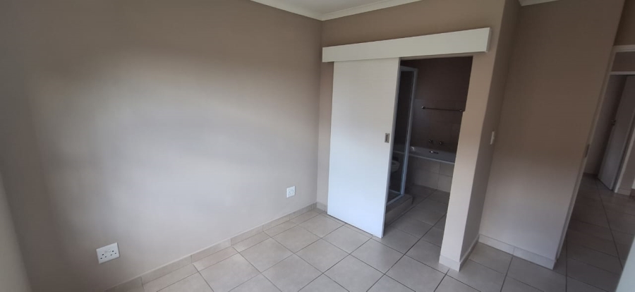 To Let 2 Bedroom Property for Rent in Montana Gauteng