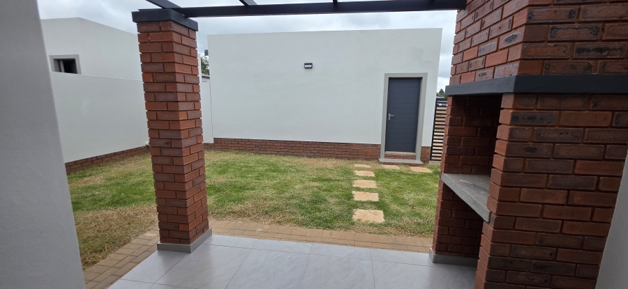 3 Bedroom Property for Sale in Rietvalleirand Gauteng