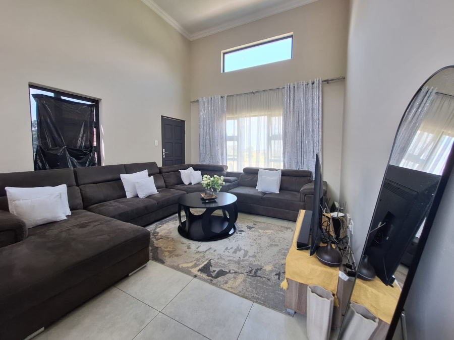 3 Bedroom Property for Sale in Rensburg Gauteng
