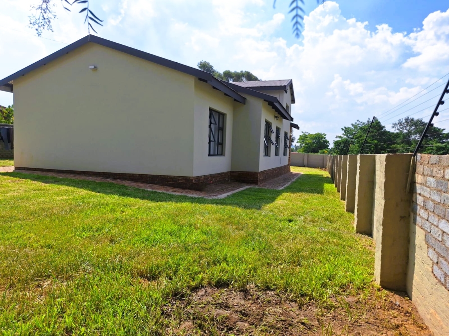 3 Bedroom Property for Sale in Rensburg Gauteng