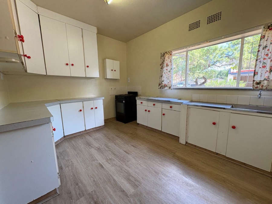 2 Bedroom Property for Sale in Three Rivers Proper Gauteng