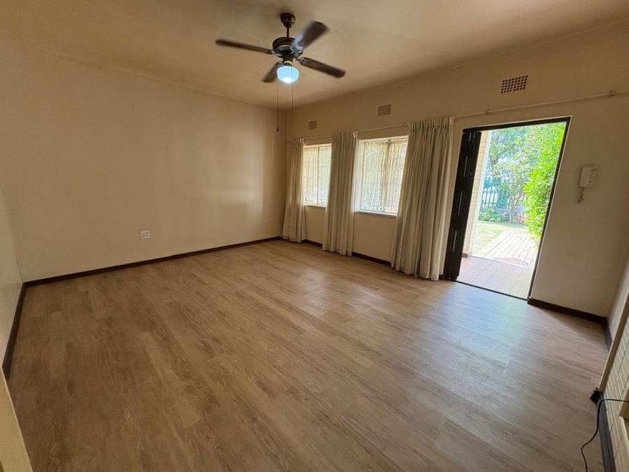 2 Bedroom Property for Sale in Three Rivers Proper Gauteng