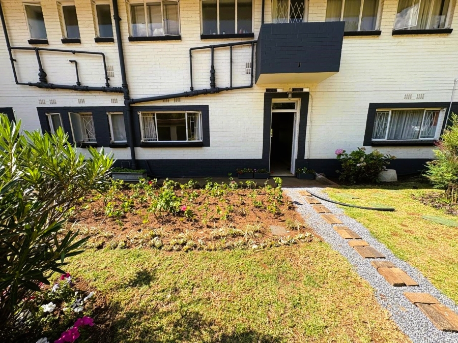 2 Bedroom Property for Sale in Three Rivers Proper Gauteng