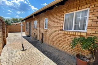 2 Bedroom Property for Sale in Sinoville Gauteng
