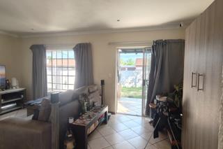 1 Bedroom Property for Sale in Annlin Gauteng