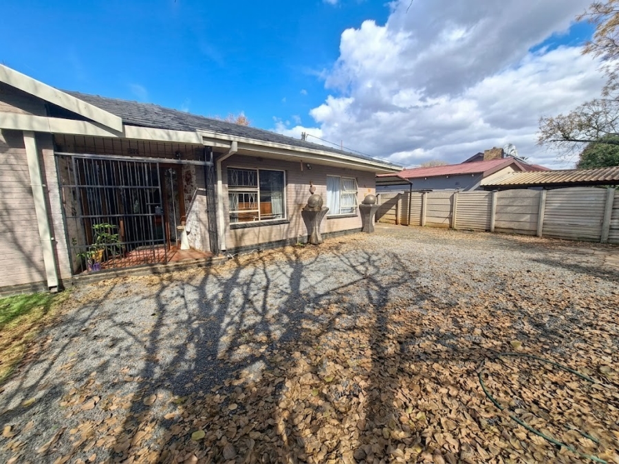 4 Bedroom Property for Sale in Three Rivers Gauteng