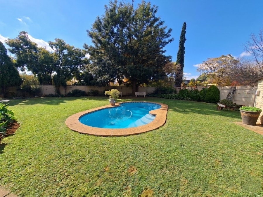 4 Bedroom Property for Sale in Three Rivers Gauteng
