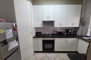2 Bedroom Property for Sale in Sinoville Gauteng