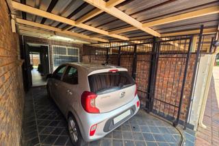 2 Bedroom Property for Sale in Sinoville Gauteng