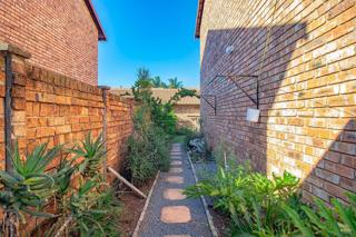 2 Bedroom Property for Sale in Annlin Gauteng
