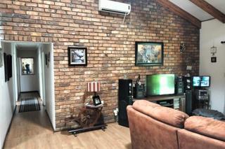 3 Bedroom Property for Sale in Dorandia Gauteng