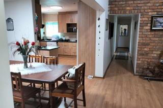 3 Bedroom Property for Sale in Dorandia Gauteng