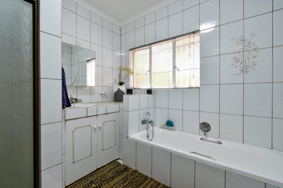 4 Bedroom Property for Sale in Wonderboom Gauteng