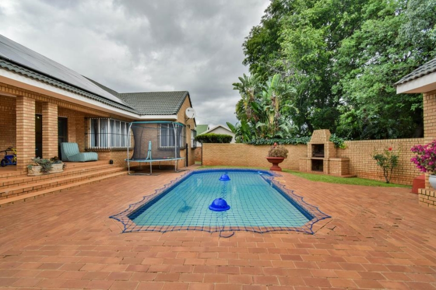 4 Bedroom Property for Sale in Wonderboom Gauteng