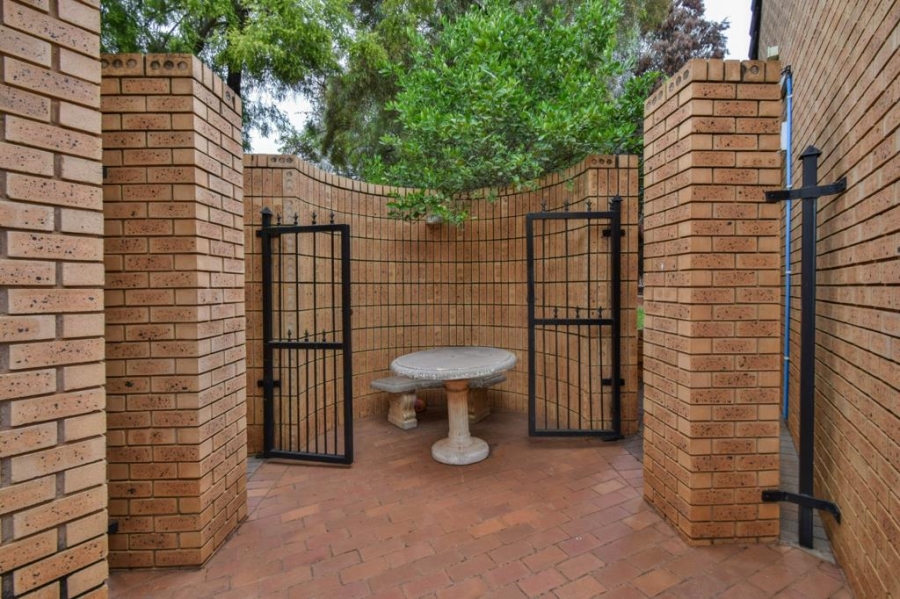 4 Bedroom Property for Sale in Wonderboom Gauteng