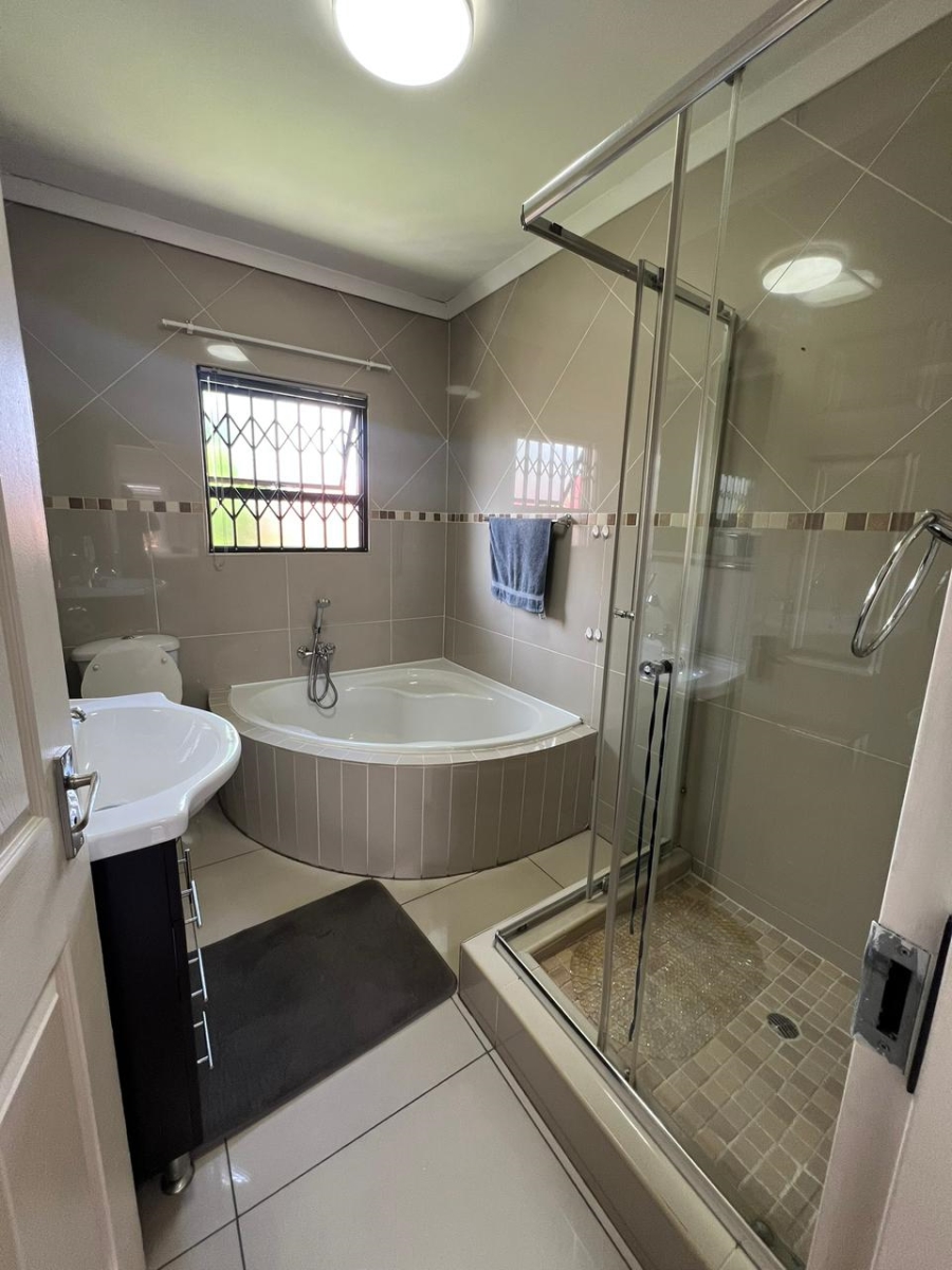 To Let 3 Bedroom Property for Rent in New Redruth Gauteng