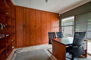 5 Bedroom Property for Sale in Gezina Gauteng