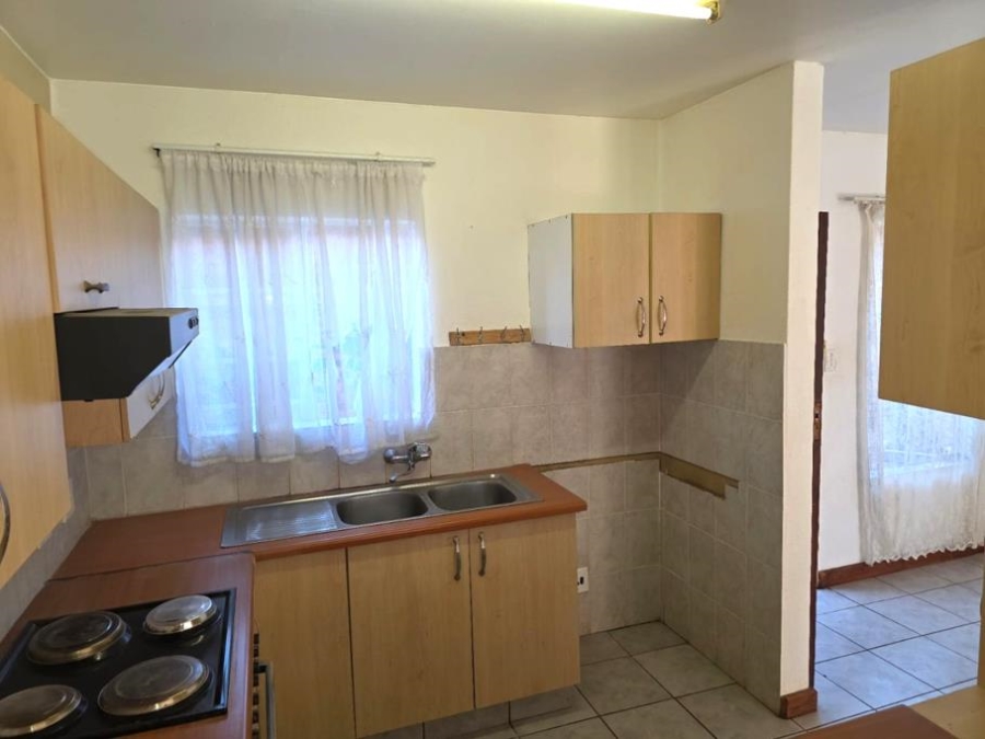 2 Bedroom Property for Sale in Annlin Gauteng