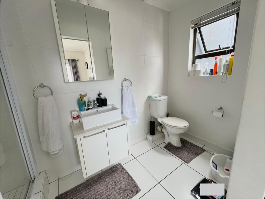 To Let 2 Bedroom Property for Rent in Lonehill Gauteng