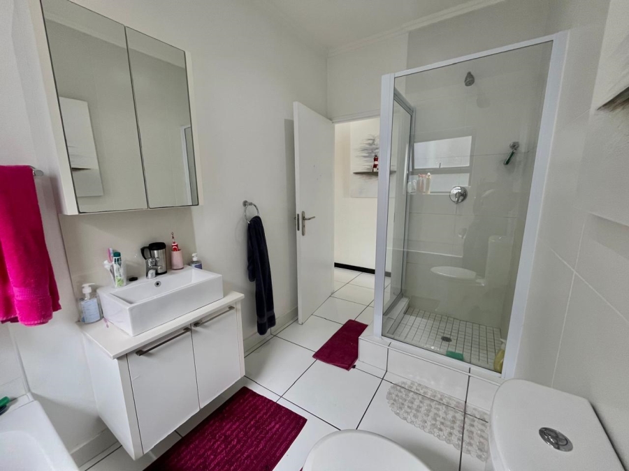 To Let 2 Bedroom Property for Rent in Lonehill Gauteng