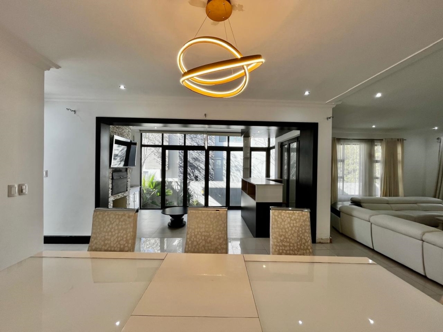 To Let 4 Bedroom Property for Rent in Rivonia Gauteng