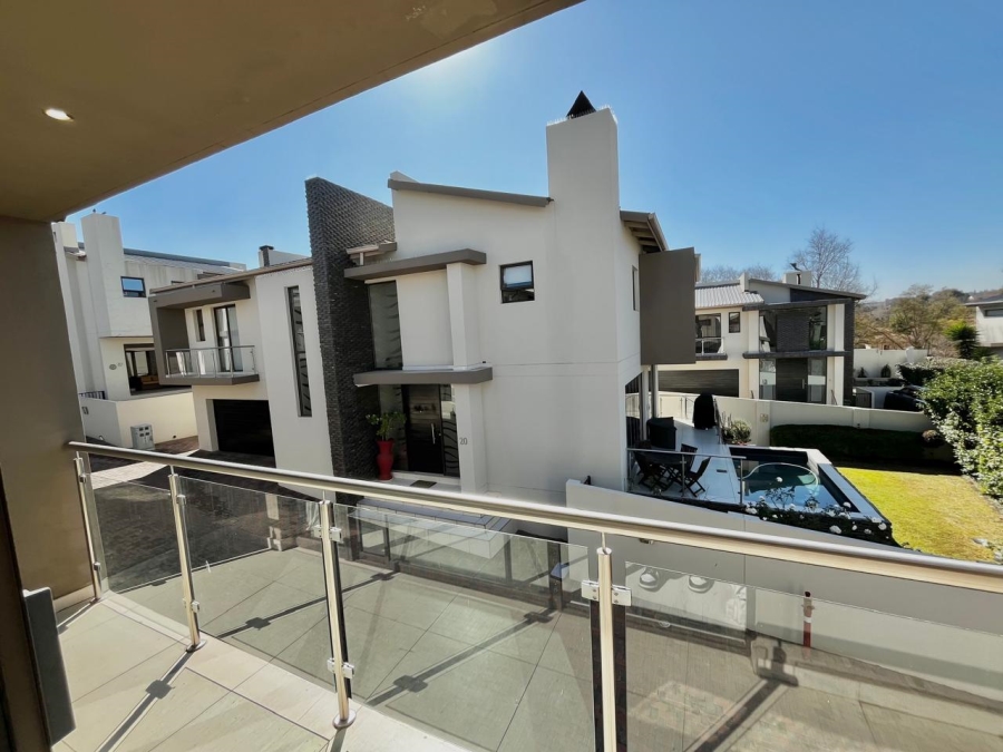 To Let 4 Bedroom Property for Rent in Rivonia Gauteng