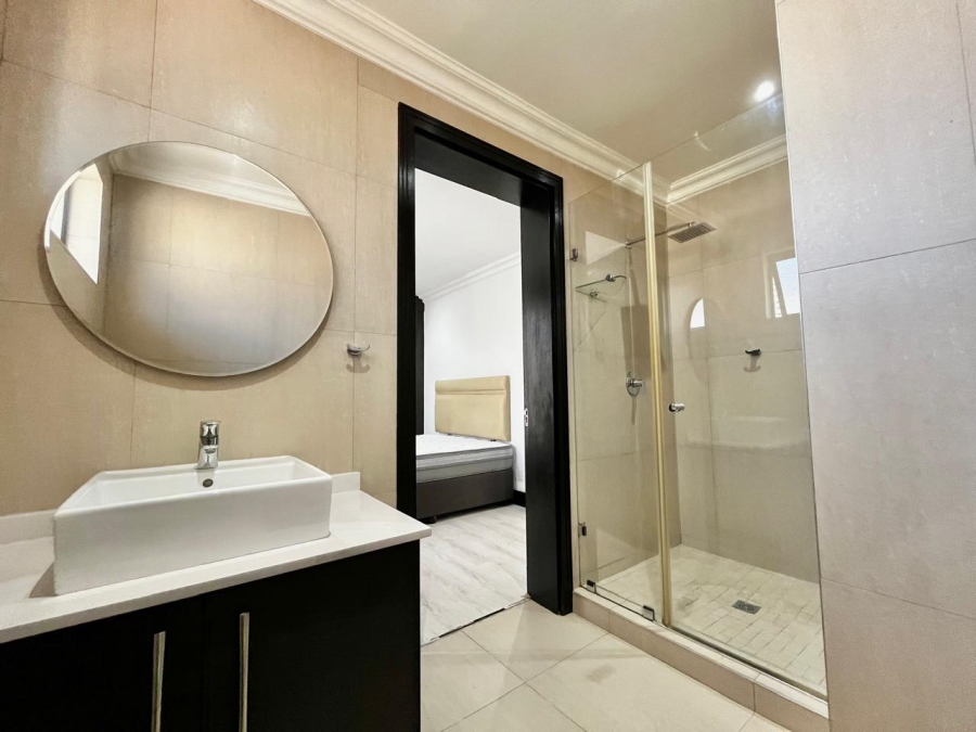 To Let 4 Bedroom Property for Rent in Rivonia Gauteng