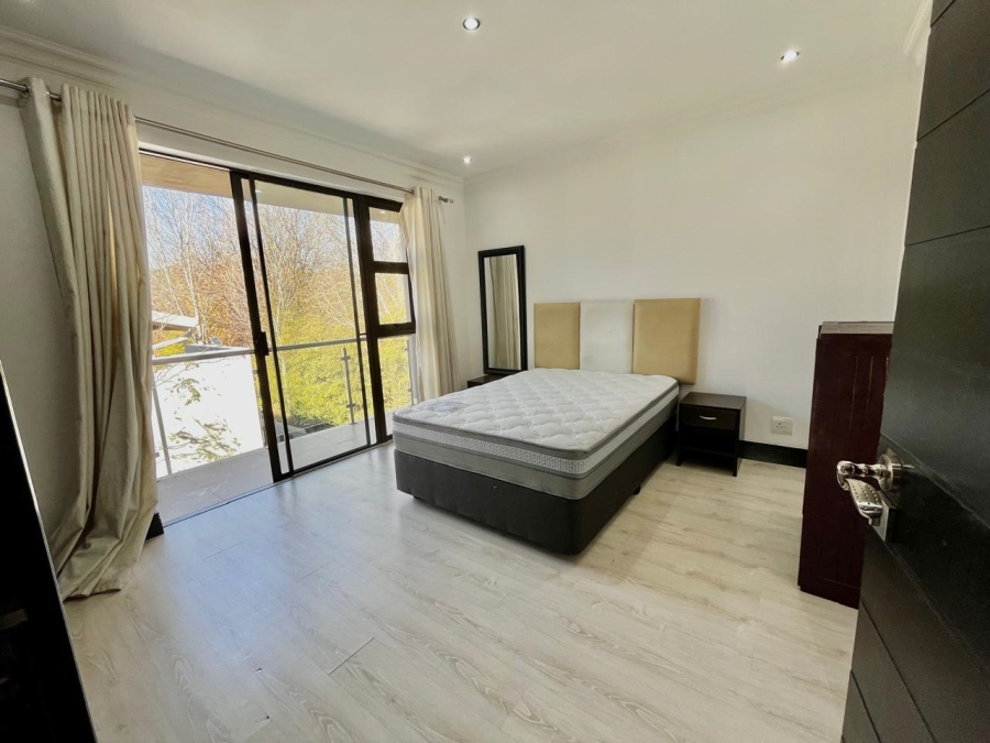 To Let 4 Bedroom Property for Rent in Rivonia Gauteng