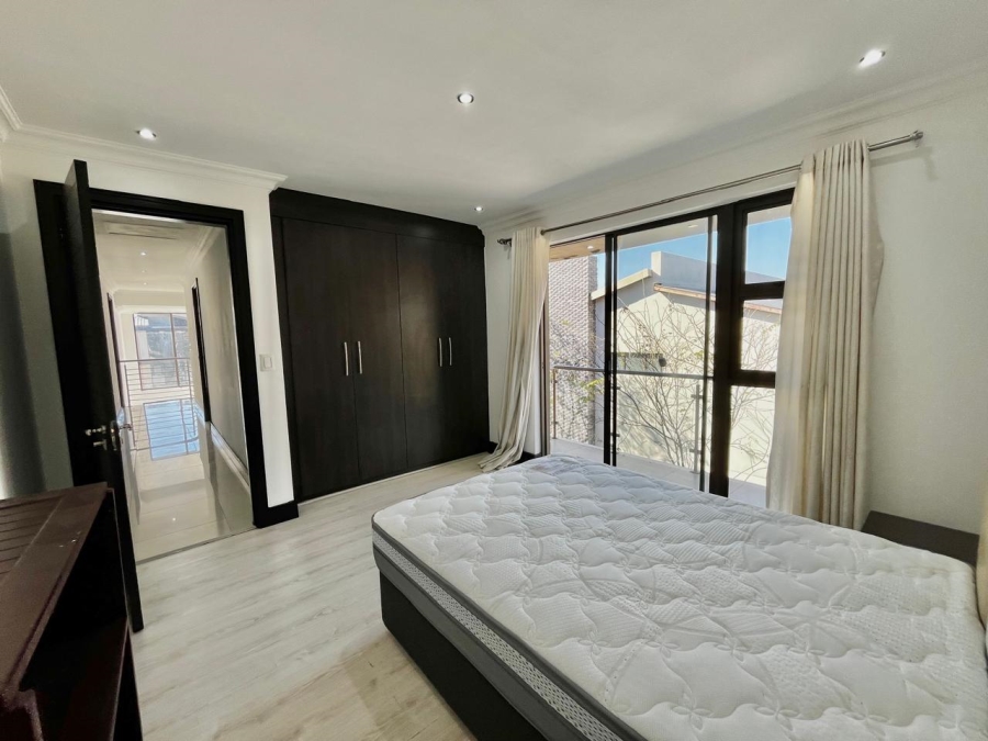 To Let 4 Bedroom Property for Rent in Rivonia Gauteng