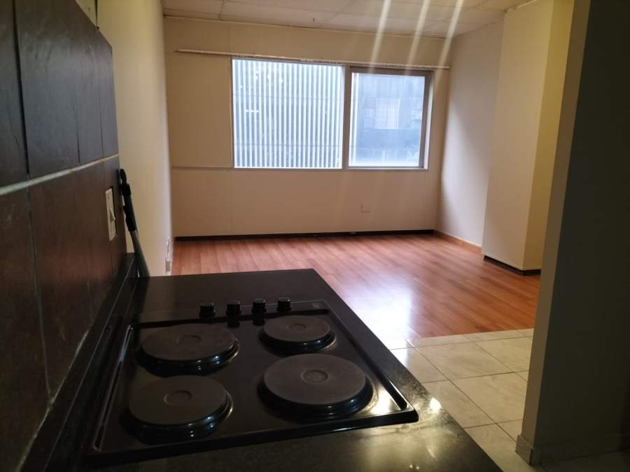 To Let 1 Bedroom Property for Rent in Marshalltown Gauteng