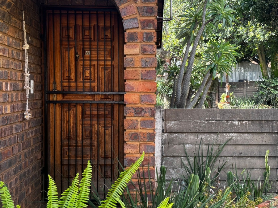 3 Bedroom Property for Sale in The Orchards Gauteng