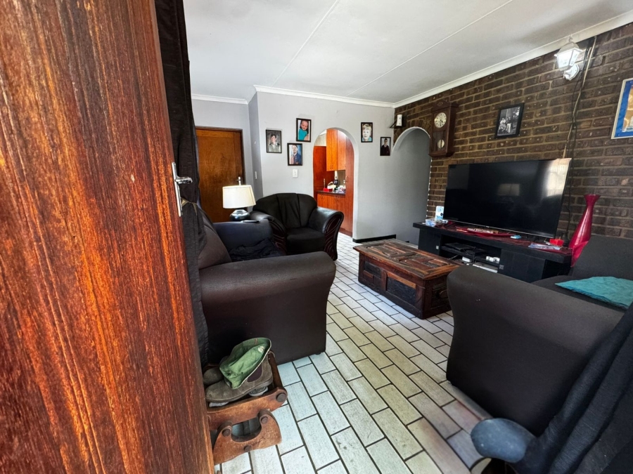 3 Bedroom Property for Sale in The Orchards Gauteng