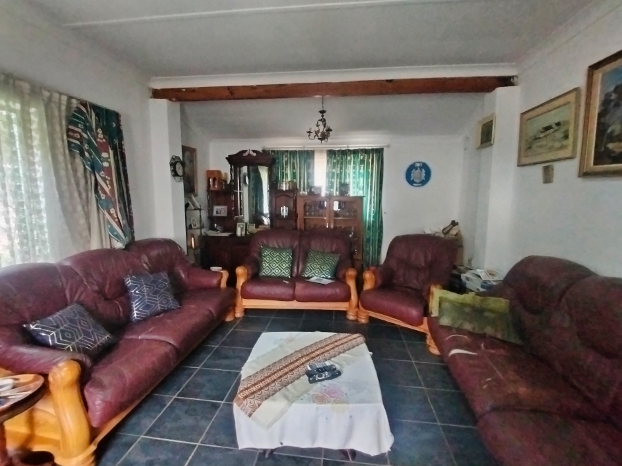 5 Bedroom Property for Sale in Pretoria Gardens Gauteng