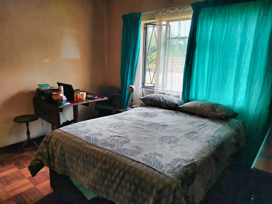 5 Bedroom Property for Sale in Pretoria Gardens Gauteng