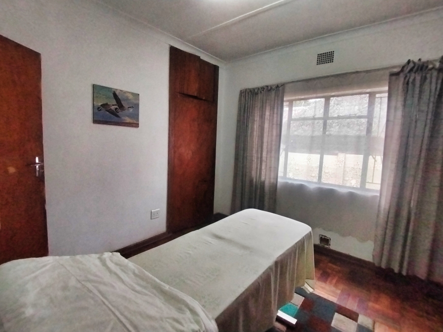 5 Bedroom Property for Sale in Pretoria Gardens Gauteng