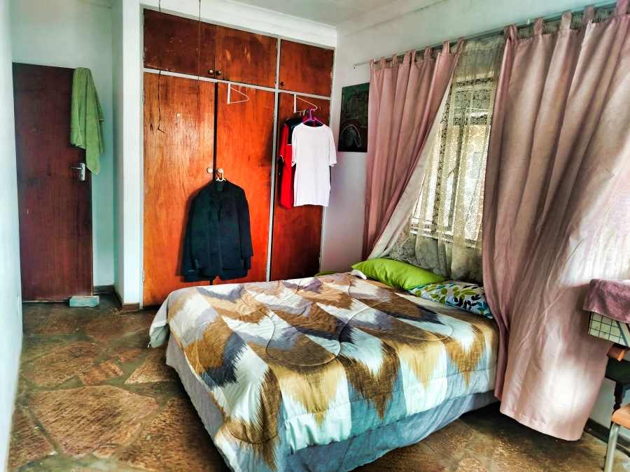 5 Bedroom Property for Sale in Pretoria Gardens Gauteng