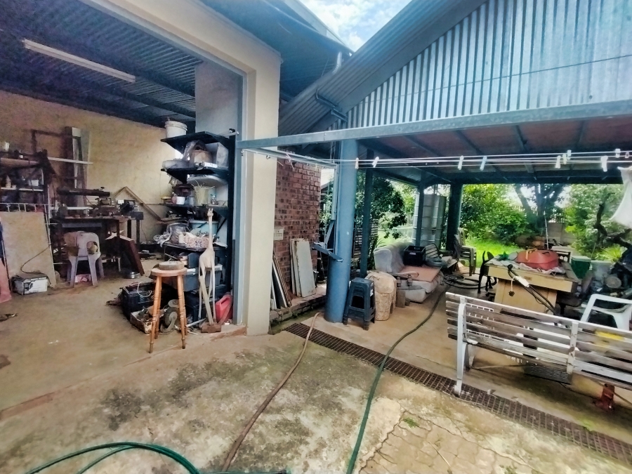 5 Bedroom Property for Sale in Pretoria Gardens Gauteng