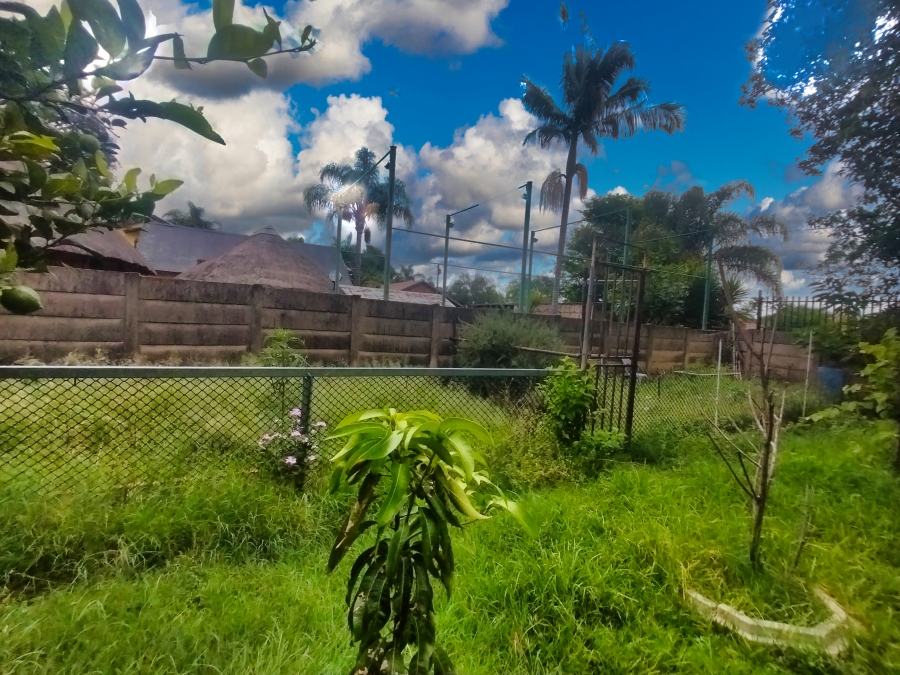 5 Bedroom Property for Sale in Pretoria Gardens Gauteng