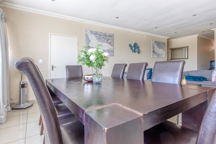 2 Bedroom Property for Sale in Ferndale Gauteng