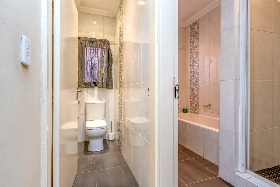 2 Bedroom Property for Sale in Ferndale Gauteng